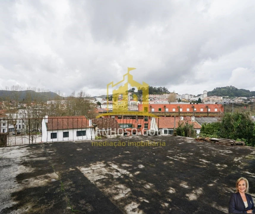 Moradia T3 para Venda em Povoa de Lanhoso (N. Senhora do Amparo) Foto 15