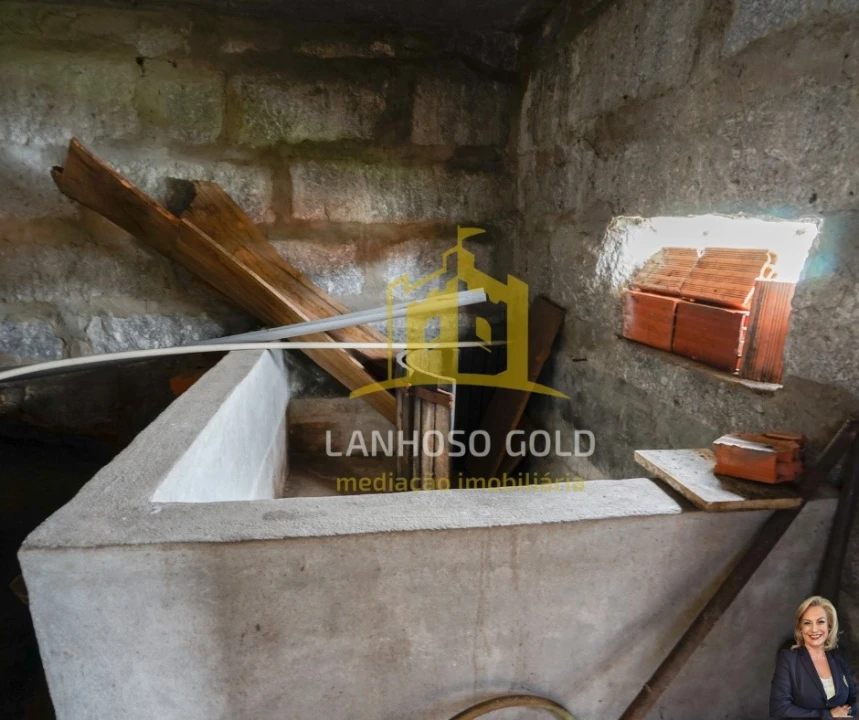 Moradia T3 para Venda em Povoa de Lanhoso (N. Senhora do Amparo) Foto 16