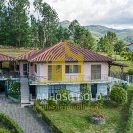 Moradia T7 para Venda em Vieira do Minho