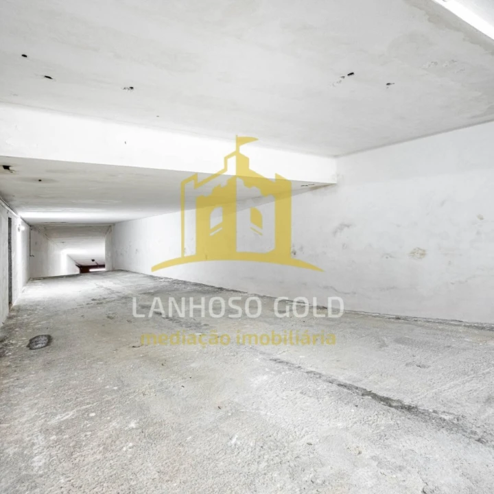 Moradia T3 para Venda em Campos e Louredo Foto 29