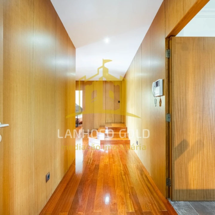 Moradia T3 para Venda em Campos e Louredo Foto 13