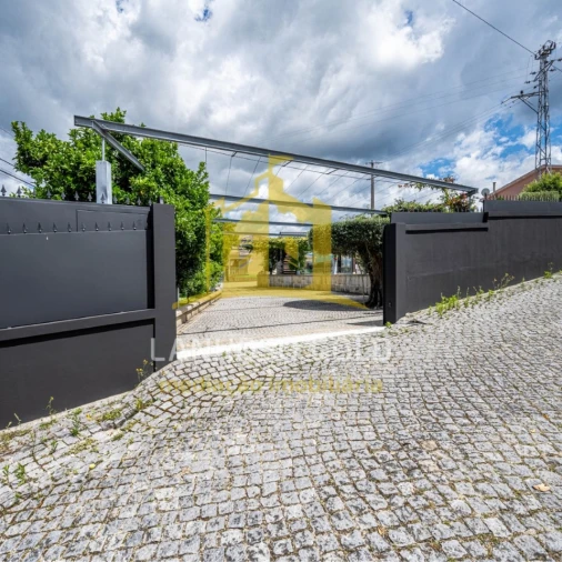 Moradia T3 para Venda em Campos e Louredo Foto 21