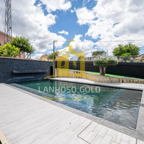 Moradia T3 para Venda em Campos e Louredo Foto 26