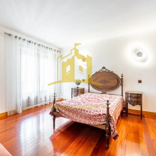 Moradia T3 para Venda em Campos e Louredo Foto 10