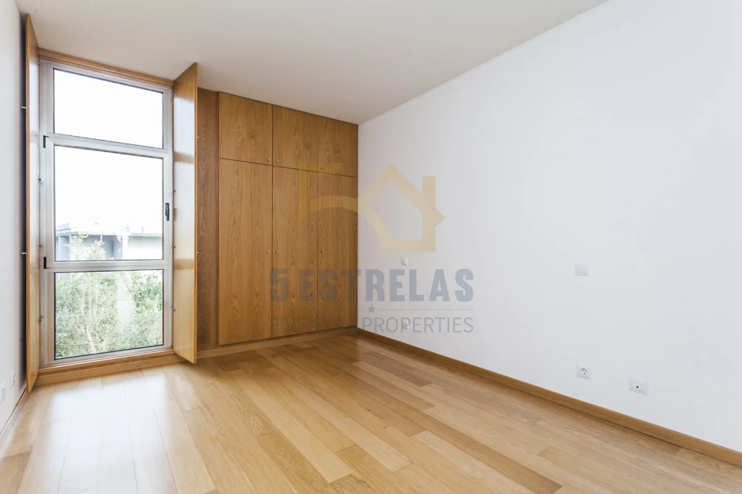Apartamento T4 para Venda em Santa Maria e São Miguel, São Martinho, São Pedro Penaferrim Foto 29
