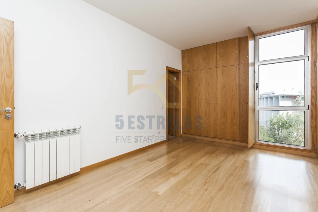 Apartamento T4 para Venda em Santa Maria e São Miguel, São Martinho, São Pedro Penaferrim Foto 27