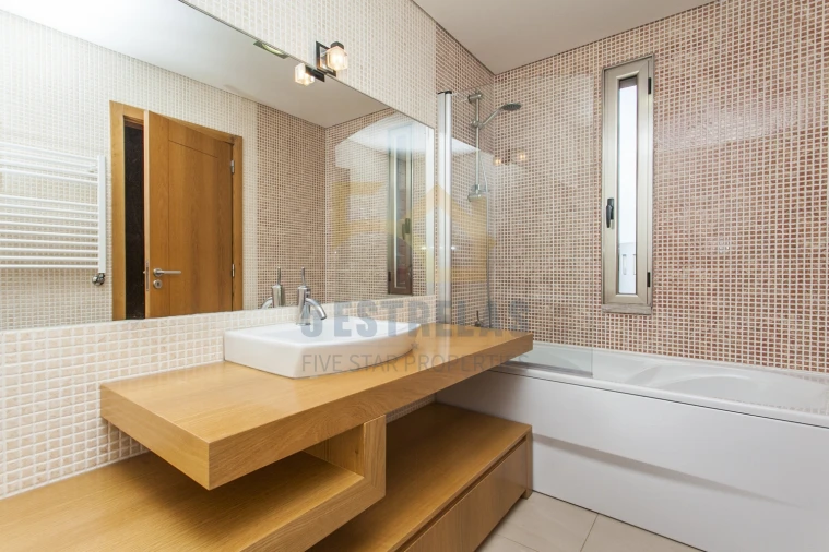 Apartamento T4 para Venda em Santa Maria e São Miguel, São Martinho, São Pedro Penaferrim Foto 28