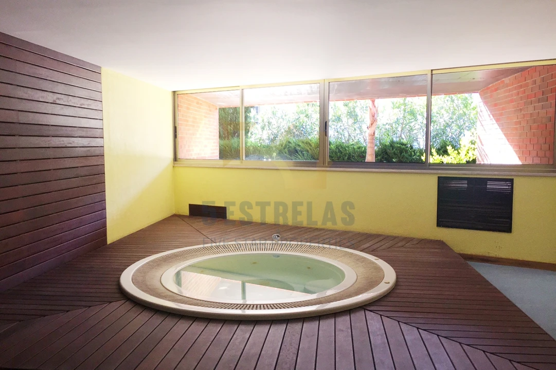 Apartamento T4 para Venda em Santa Maria e São Miguel, São Martinho, São Pedro Penaferrim Foto 48