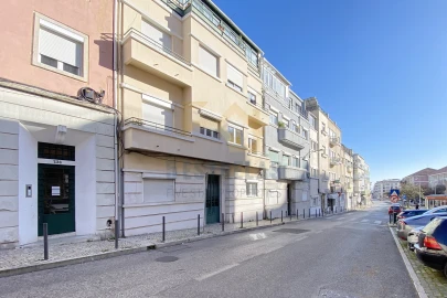 Apartamento T2 para Venda em Penha de França