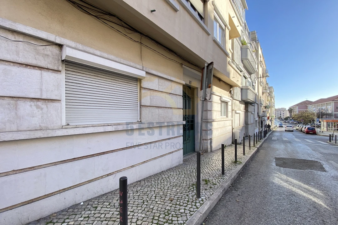 Apartamento T2 para Venda em Penha de França Foto 9