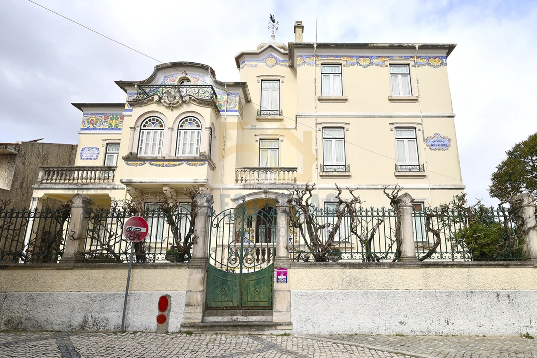 Moradia T25 para Venda em Alcanena e Vila Moreira Foto 2