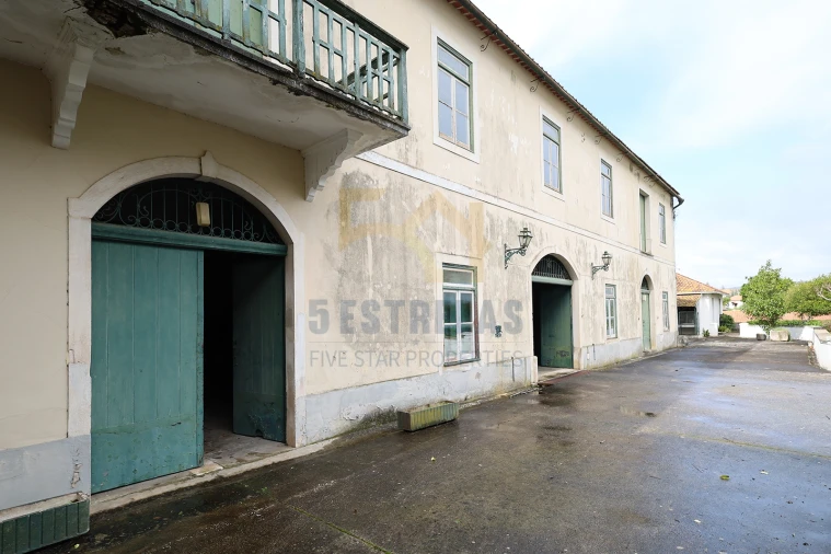 Moradia T25 para Venda em Alcanena e Vila Moreira Foto 44