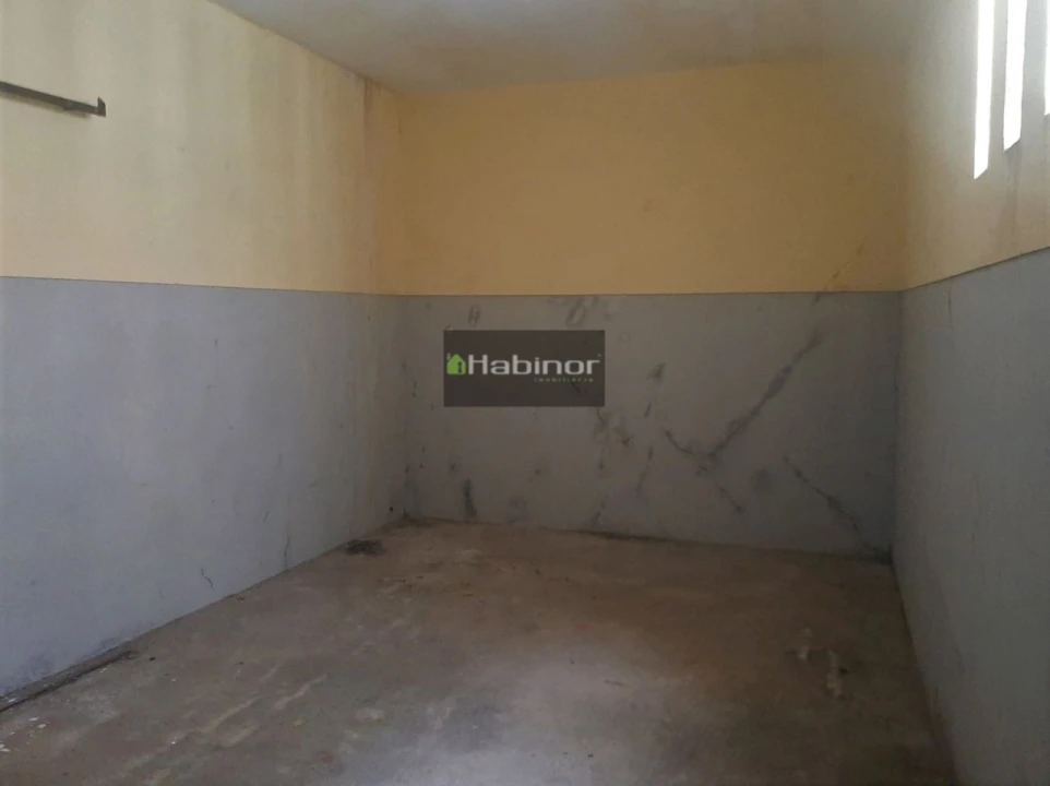 Garagem para Venda em Santa Maria Maior e Monserrate e Meadela Foto 2