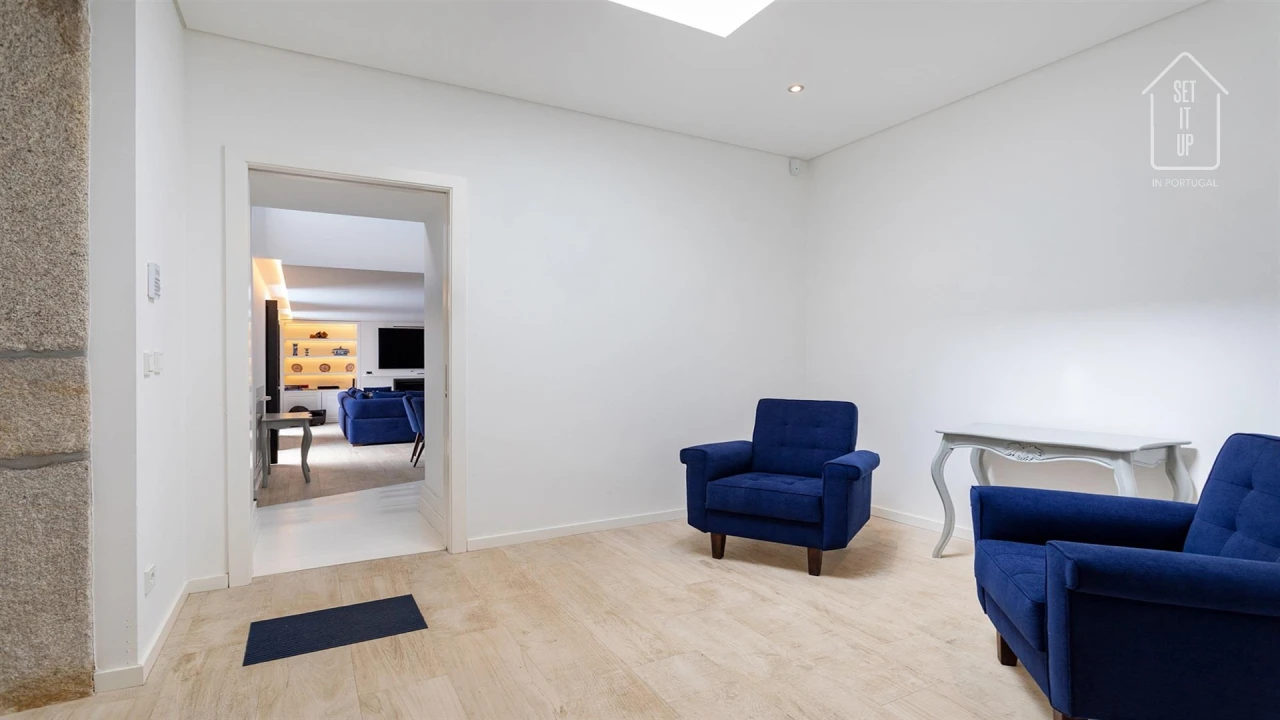 Moradia T4 para Venda em Darque Foto 5