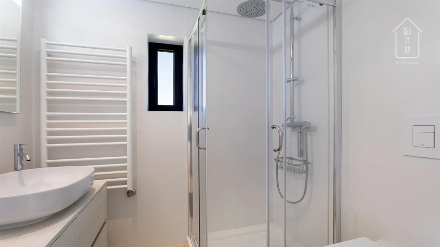 Moradia T4 para Venda em Darque Foto 15