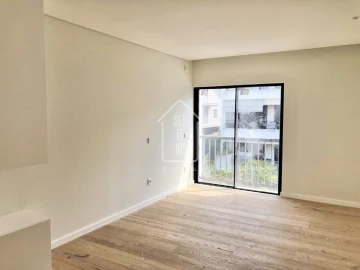 Moradia T4 para Venda em Aldoar, Foz do Douro e Nevogilde