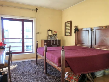 Apartamento T4 para Venda em Ramalde