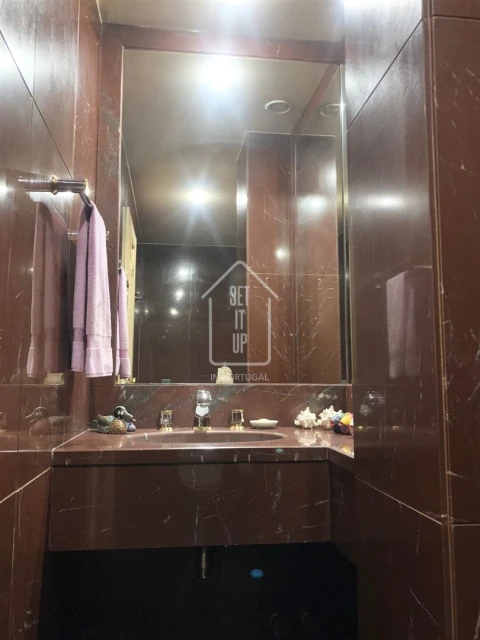 Apartamento T4 para Venda em Ramalde