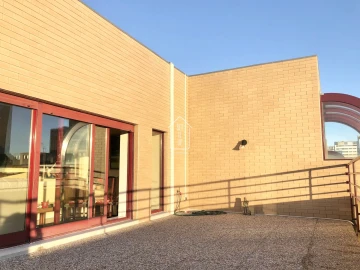 Apartamento T4 para Venda em Ramalde