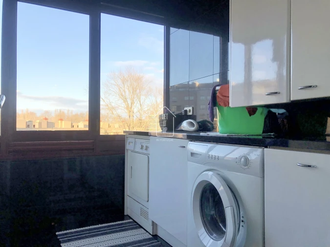 Apartamento T4 para Venda em Ramalde Foto 8