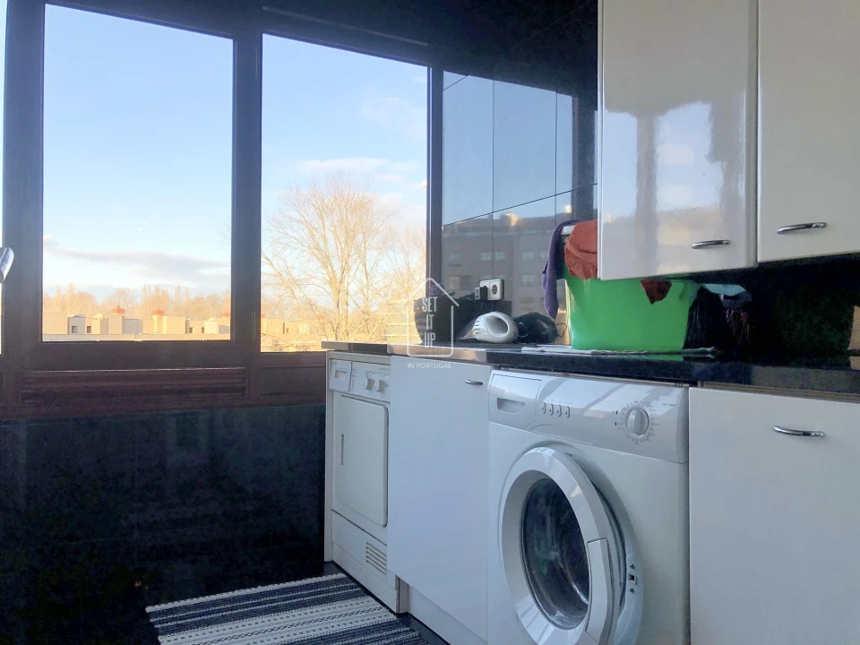 Apartamento T4 para Venda em Ramalde Foto 8