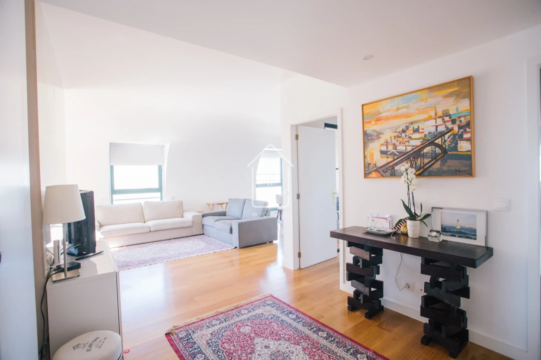 Apartamento T3 para Venda em Ramalde Foto 2