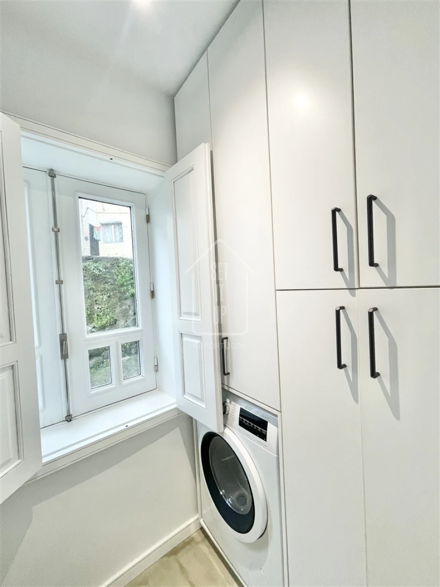 Apartamento T2 para Venda em Cedofeita, Santo Ildefonso, Sé, Miragaia, São Nicolau e Vitória Foto 43