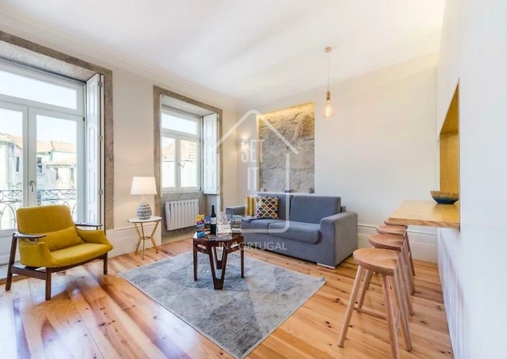 Apartamento T1 para Venda em Cedofeita, Santo Ildefonso, Sé, Miragaia, São Nicolau e Vitória Foto 1
