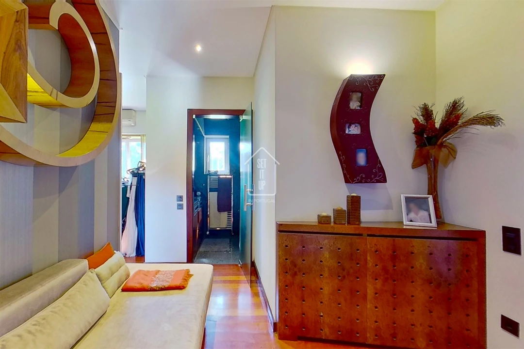 Moradia T4 para Venda em Vilar e Mosteiró Foto 72