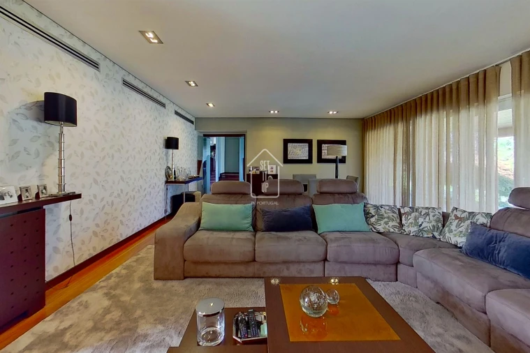 Moradia T4 para Venda em Vilar e Mosteiró Foto 65