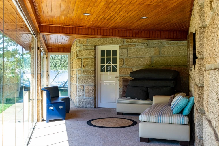 Moradia T4 para Venda em Vilar e Mosteiró Foto 22