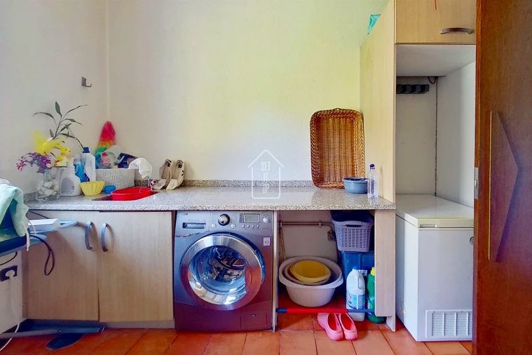 Moradia T4 para Venda em Vilar e Mosteiró Foto 46