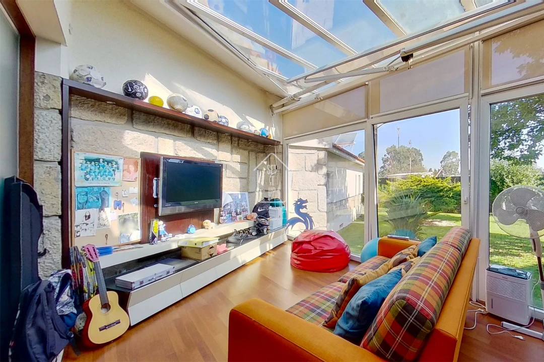 Moradia T4 para Venda em Vilar e Mosteiró Foto 60