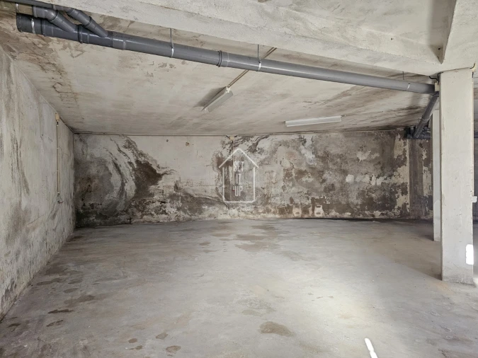 Garagem para Venda em Rio Tinto Foto 6