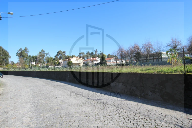 Terreno para Venda em Areias, Sequeirô, Lama e Palmeira Foto 7