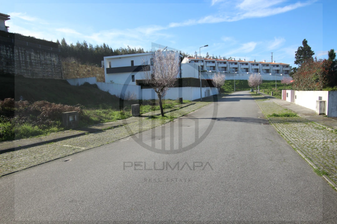 Terreno para Venda em Gamil e Midões Foto 7