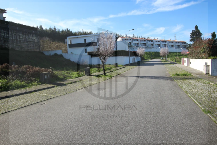 Terreno para Venda em Gamil e Midões Foto 7