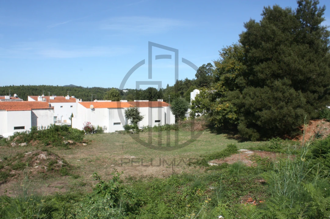 Terreno para Venda em Santo Tirso, Couto (Santa Cristina e São Miguel) e Burgães Foto 1