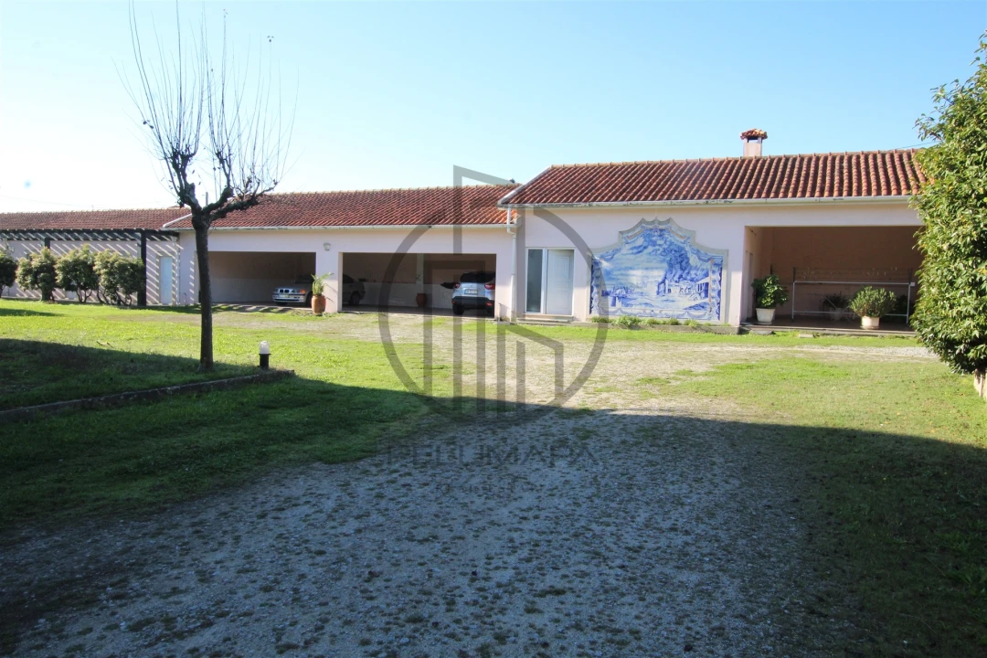 Quinta T6 para Venda em Antas e Abade de Vermoim Foto 3