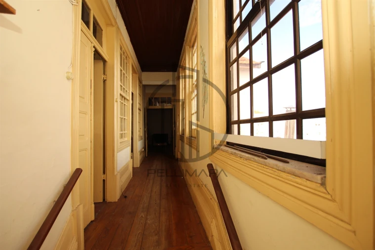 Prédio para Venda em Vila Nova de Famalicão e Calendário Foto 3