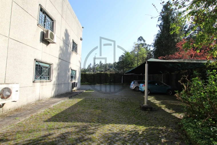 Armazém para Venda em Antas e Abade de Vermoim Foto 36