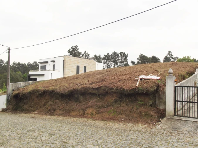 Terreno para Venda em Campos e Vila Meã Foto 7