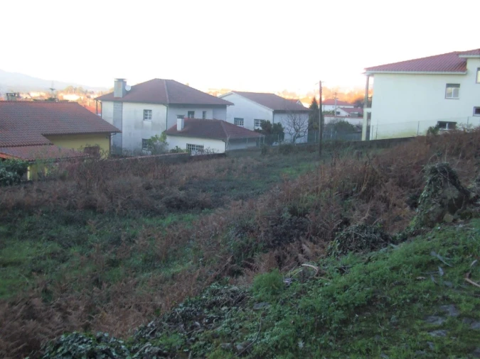 Terreno para Venda em Reboreda e Nogueira Foto 6
