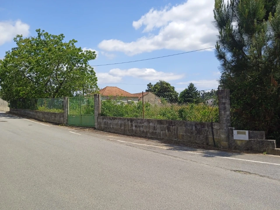 Terreno para Venda em Campos e Vila Meã Foto 3