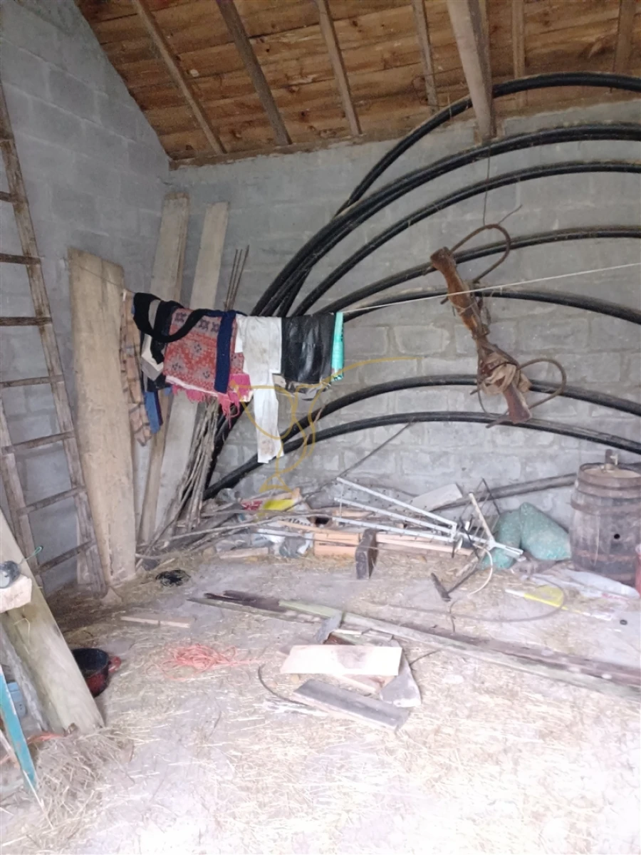 Moradia T0 para Venda em Castro Laboreiro e Lamas de Mouro Foto 6