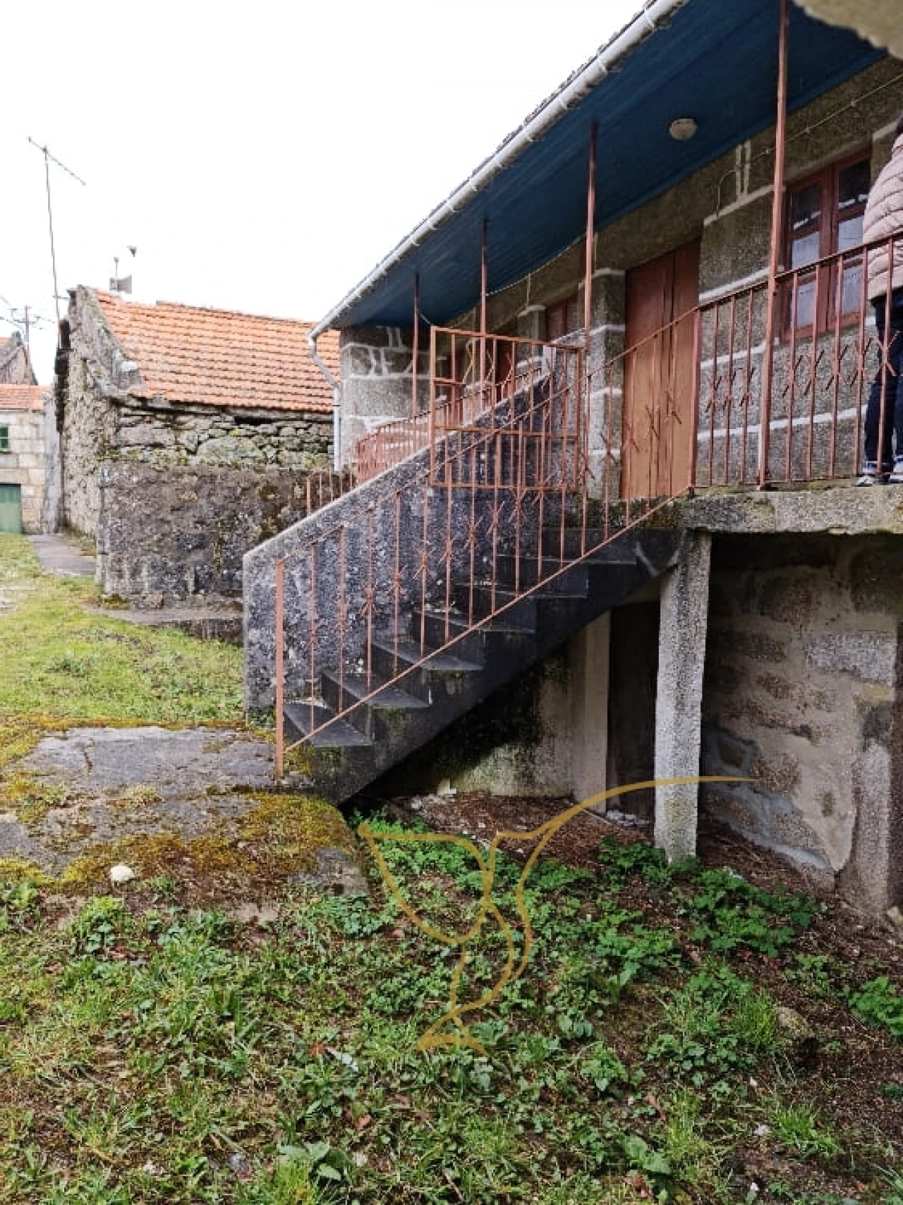 Moradia T0 para Venda em Castro Laboreiro e Lamas de Mouro Foto 4