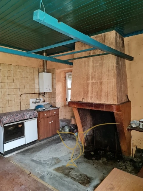 Moradia T0 para Venda em Castro Laboreiro e Lamas de Mouro
