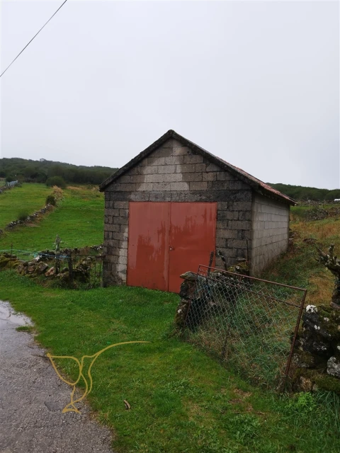 Moradia T0 para Venda em Castro Laboreiro e Lamas de Mouro