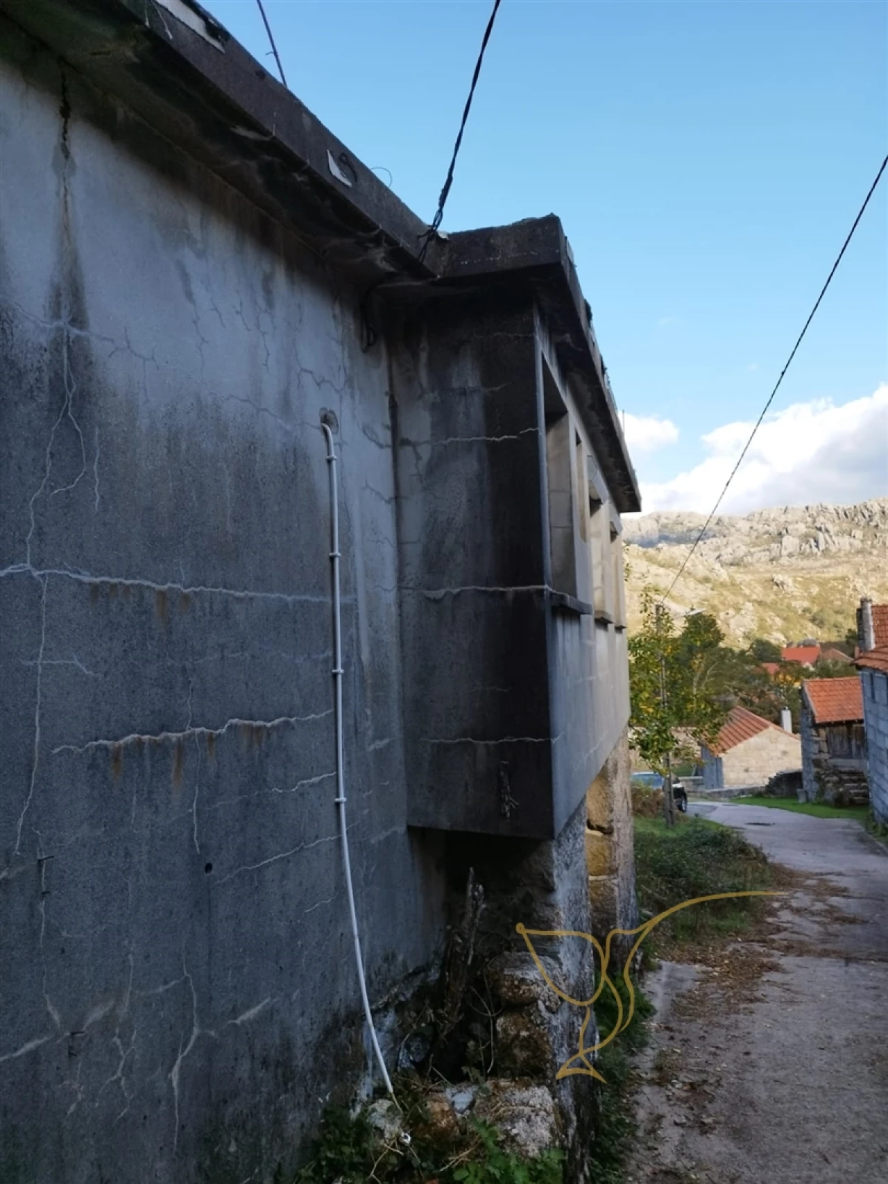 Moradia T0 para Venda em Castro Laboreiro e Lamas de Mouro Foto 1