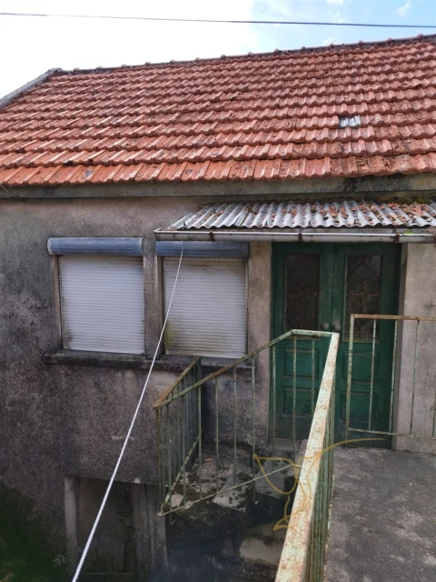 Moradia T0 para Venda em Castro Laboreiro e Lamas de Mouro